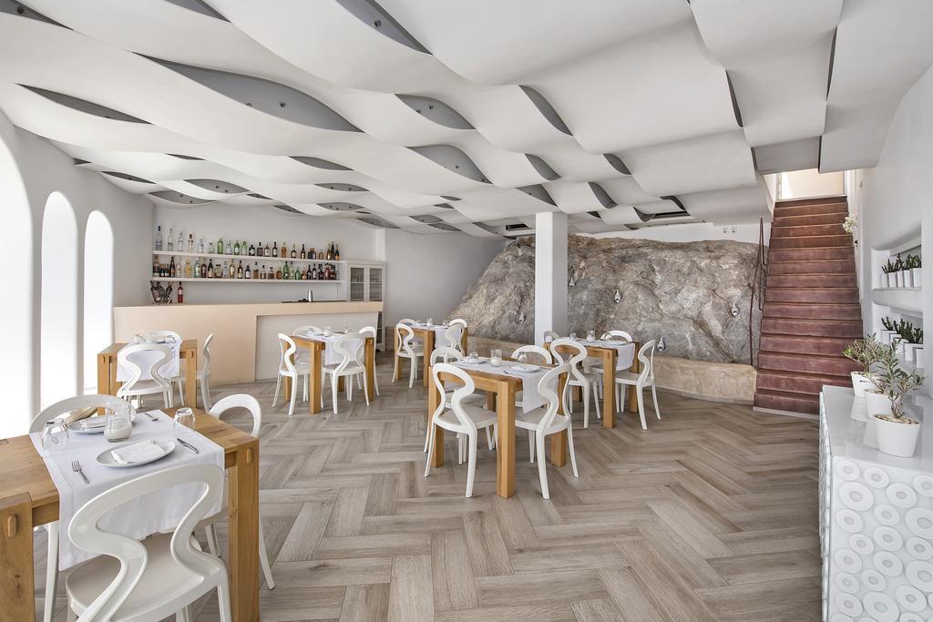 Skyfall Suites - Adults Only Пиргос Экстерьер фото